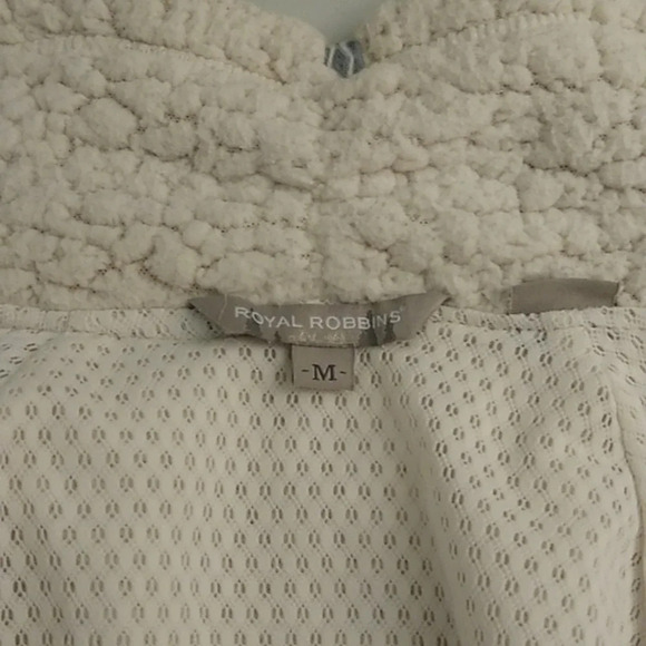 Royal Robbins fleece, pockets, taped zipper, storm flap, breathable mesh, jacket - Picture 6 of 10